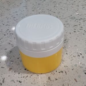 Thermos Yellow and White Insulated Food Jar